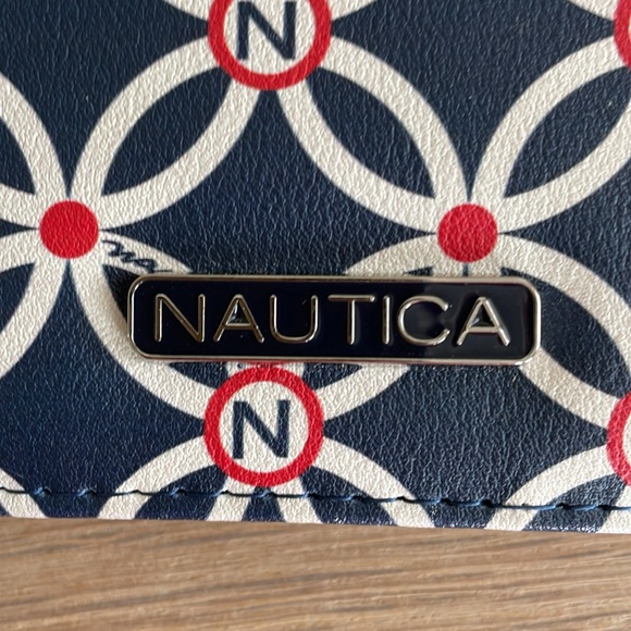 NAUTICA ORGANIZER CONTINENTAL WALLET Red White and Blue - Picture 2 of 14